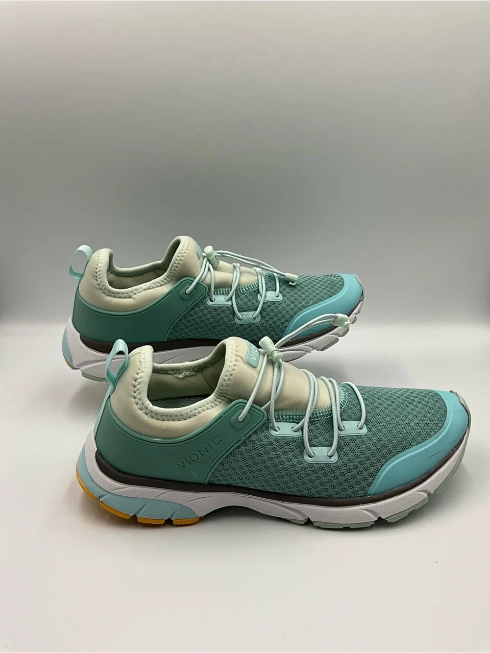 Vionic comfortable supportive